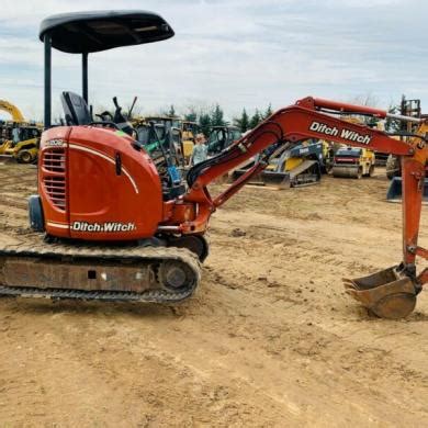 Used Ditch Witch MX202 Excavators in USA 